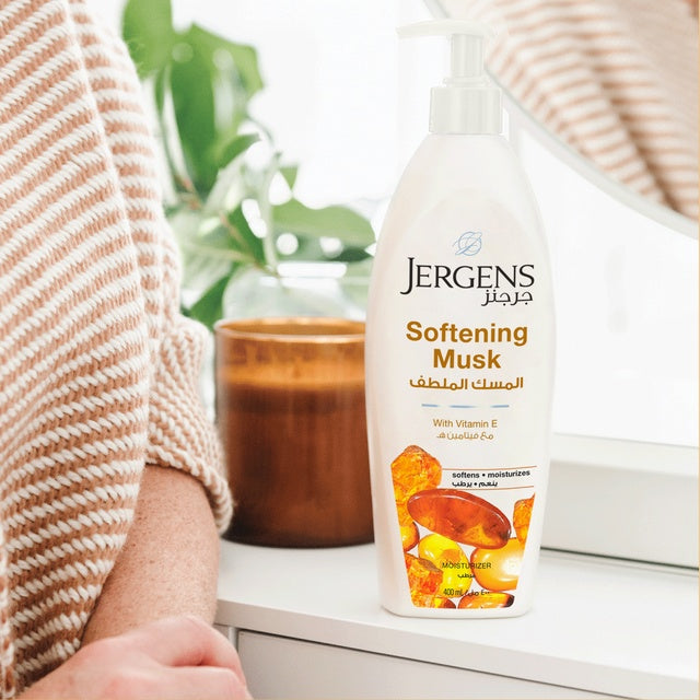 Jergens Softening Musk Body Lotion 400 ml