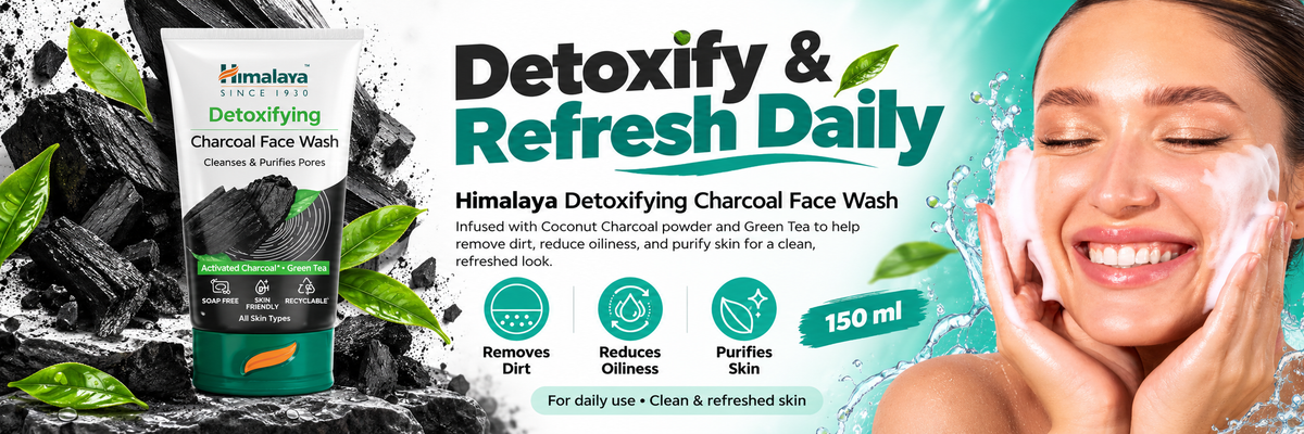 Himalaya Detoxifying Charcoal Foaming Face Wash, Cleanses Dirt, Purifies Skin, 150 ml