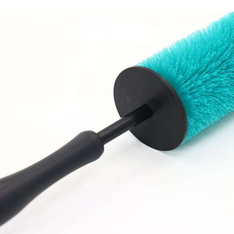 Wheel Cleaning Brush 16 Inch Long Soft Bristle Car Tire Rim Brush - photo 2