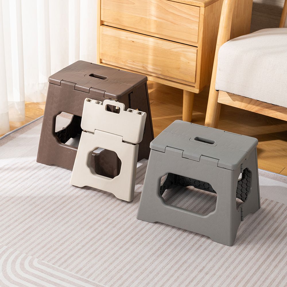 Folding Step Stool for Kids Toilet Training Non-Slip Plastic Stool - photo 2