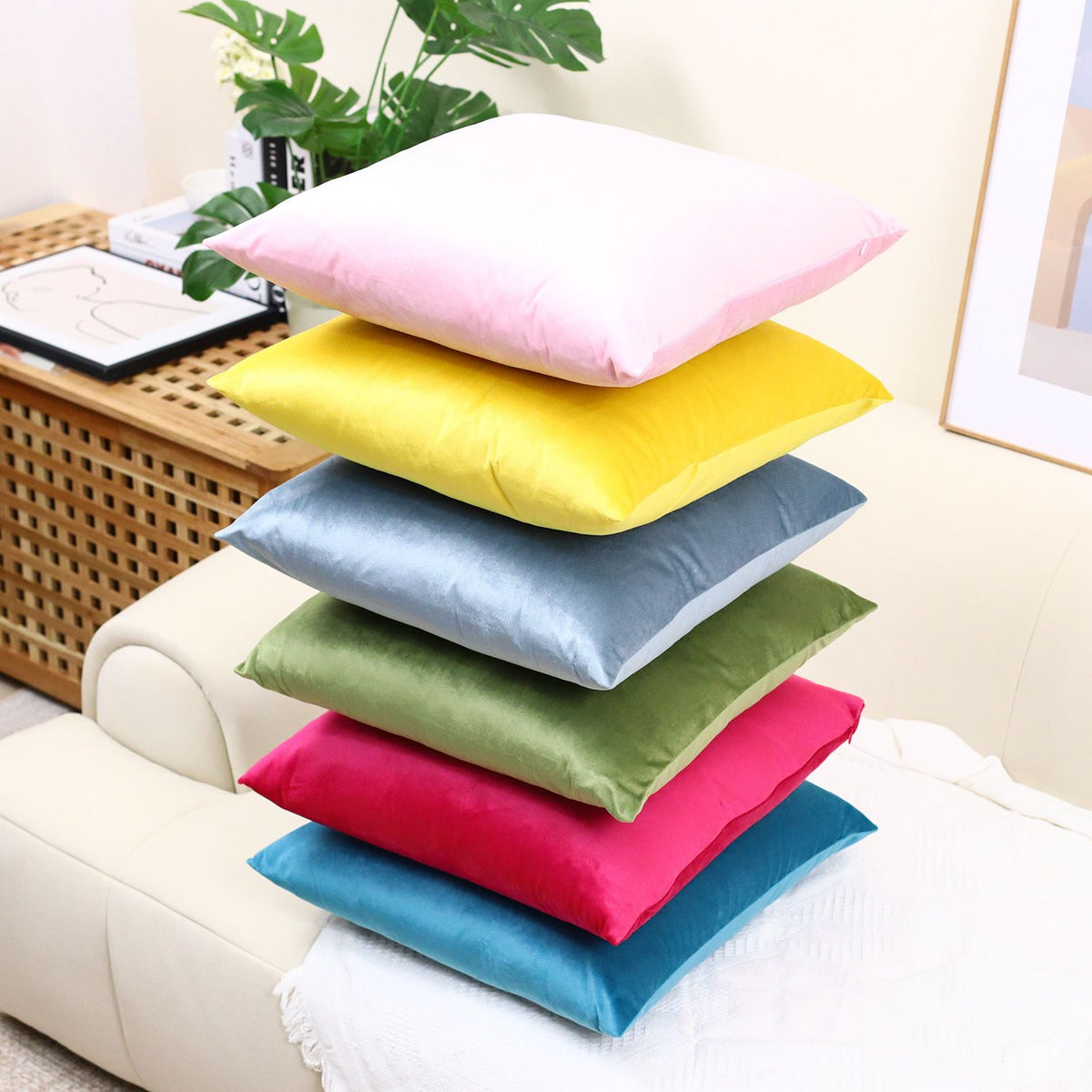 Velvet Cushion Covers - Simple Luxury Square Pillow Cases for Home - photo 4