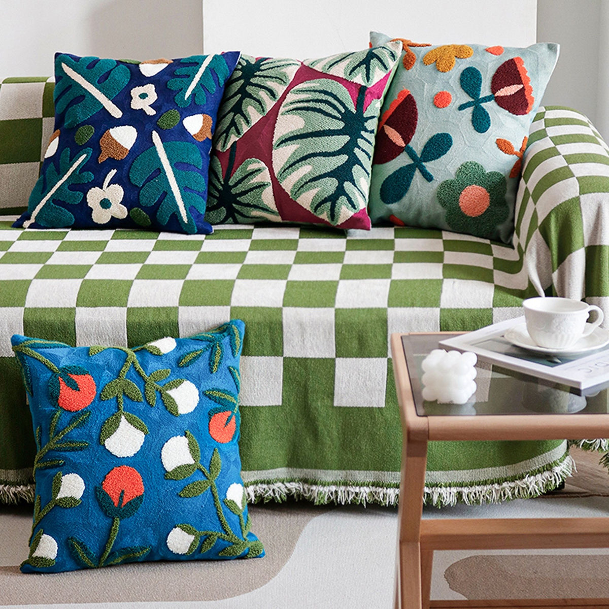 Embroidered Floral Cushion Cover - 3D Hand Embroidery Pillow Case - photo 4