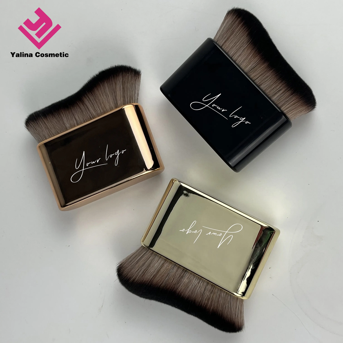 Kabuki Face Brush Soft Powder Foundation Blusher with Flat Handle - photo 1